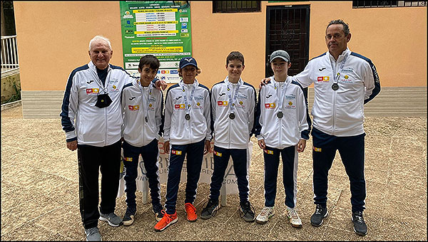 El equipo Infantil del Club de Tenis se proclama Subcampeón.