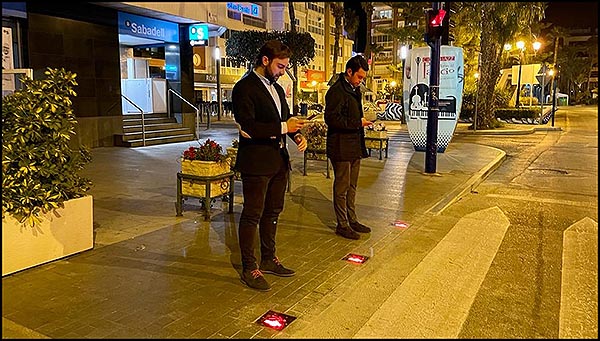 Torrevieja, primera ciudad de Europa que instala un proyecto piloto de ayuda a los peatones