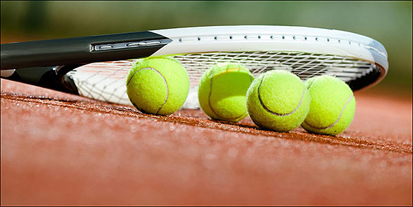 Continúa la actividad en el Club de Tenis Torrevieja.