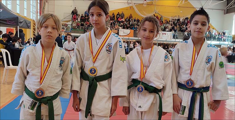 10 Medallas para el Judo Club “Nozomi”